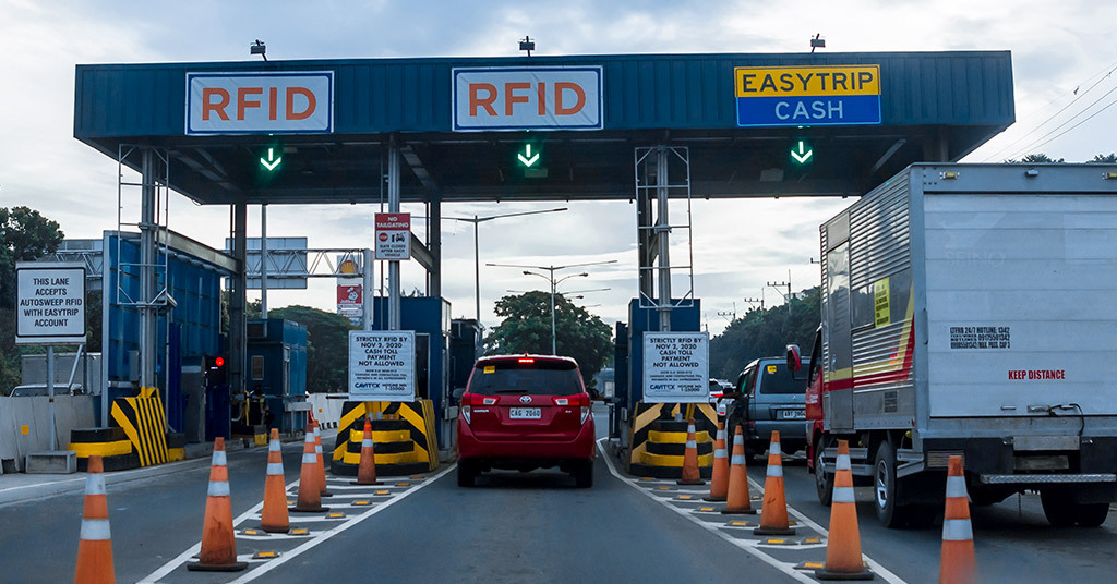 Filipino RFID toll gate showing EasyTrip lanes